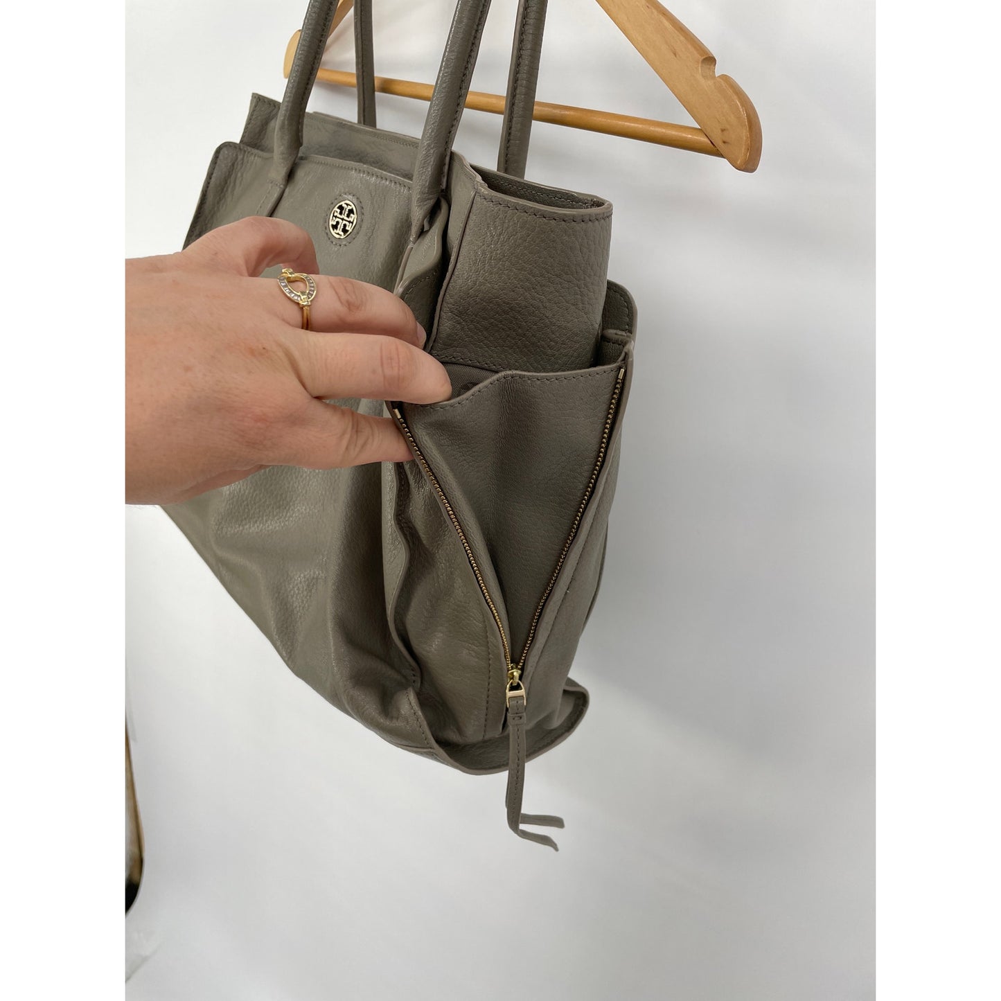 Tory Burch Taupe Tote Bag Side Zipper Pockets & Original Duster Bag *disclaimer