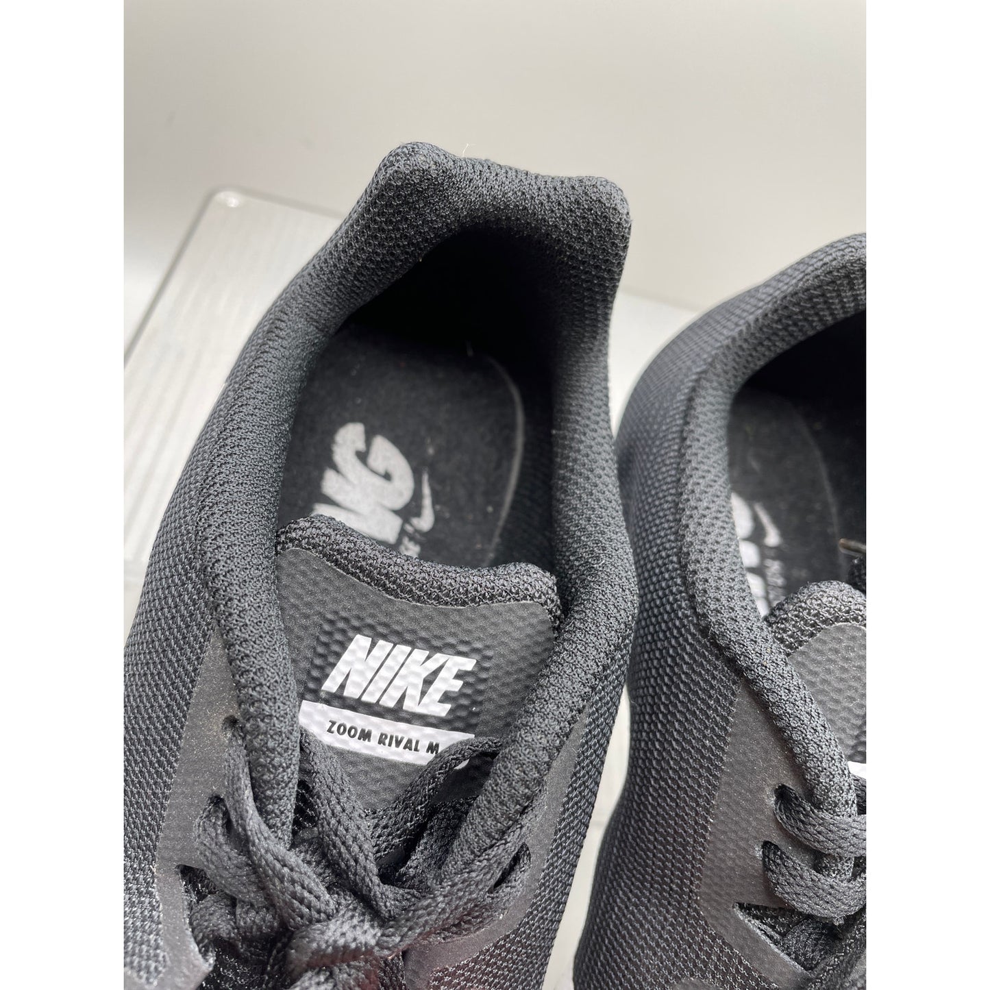 Nike Men’s Track Cleats Zoom Rival M Athletic Shoes *No Spikes Spikes 10.5