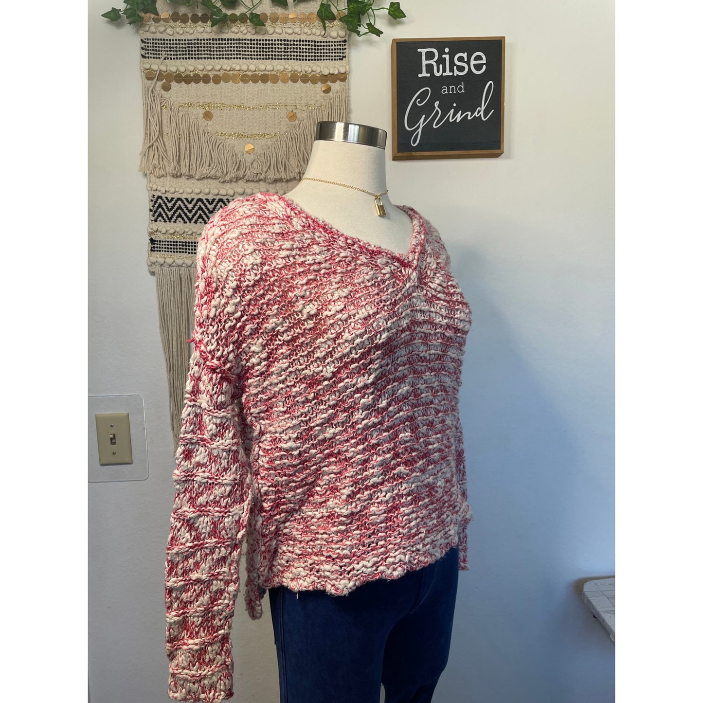 Free People Womans Stretchy Red & Cream V Neck Knit Sweater Top M