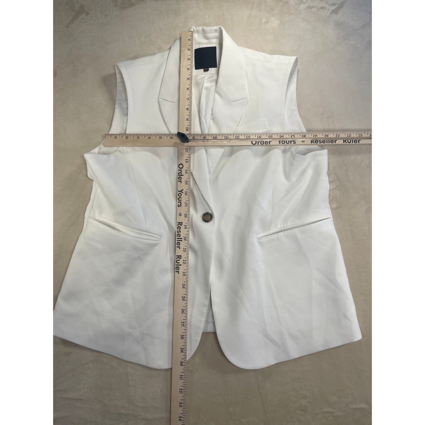 Mina Self Woman’s White One Button Blazer Vest XXL