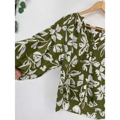 Sonoma V-Neck 3/4 Puff Sleeve Olive Green & White Peasant Blouse Large