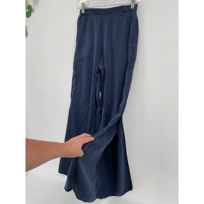 Lunya %100 Silk Pajama Navy Blue 2 Piece Set Top and Bottom XS