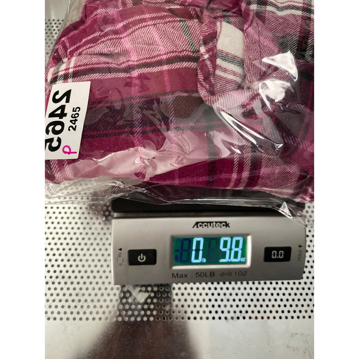 Gap Woman’s Relaxed Fit Boyfriend Plaid Button Down Magenta Cotton Flannel  XL