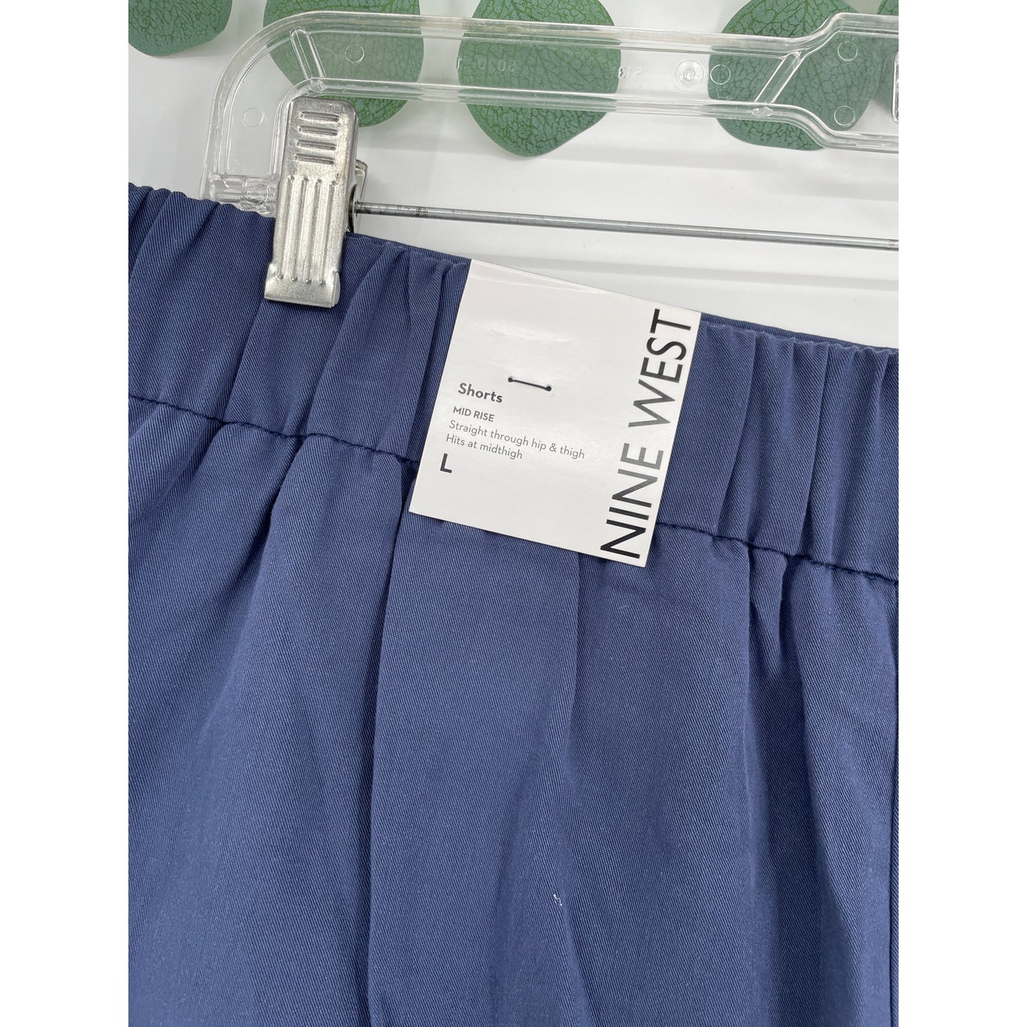 NWT Nine West Mid Rise Navy Blue Dress Womans Straight Waist Shorts Size L
