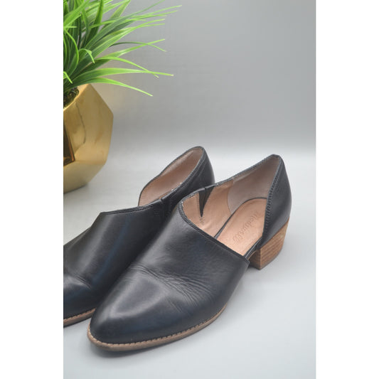 Madewell Leather Asymmetrical Woman’s Black Flat Size 8
