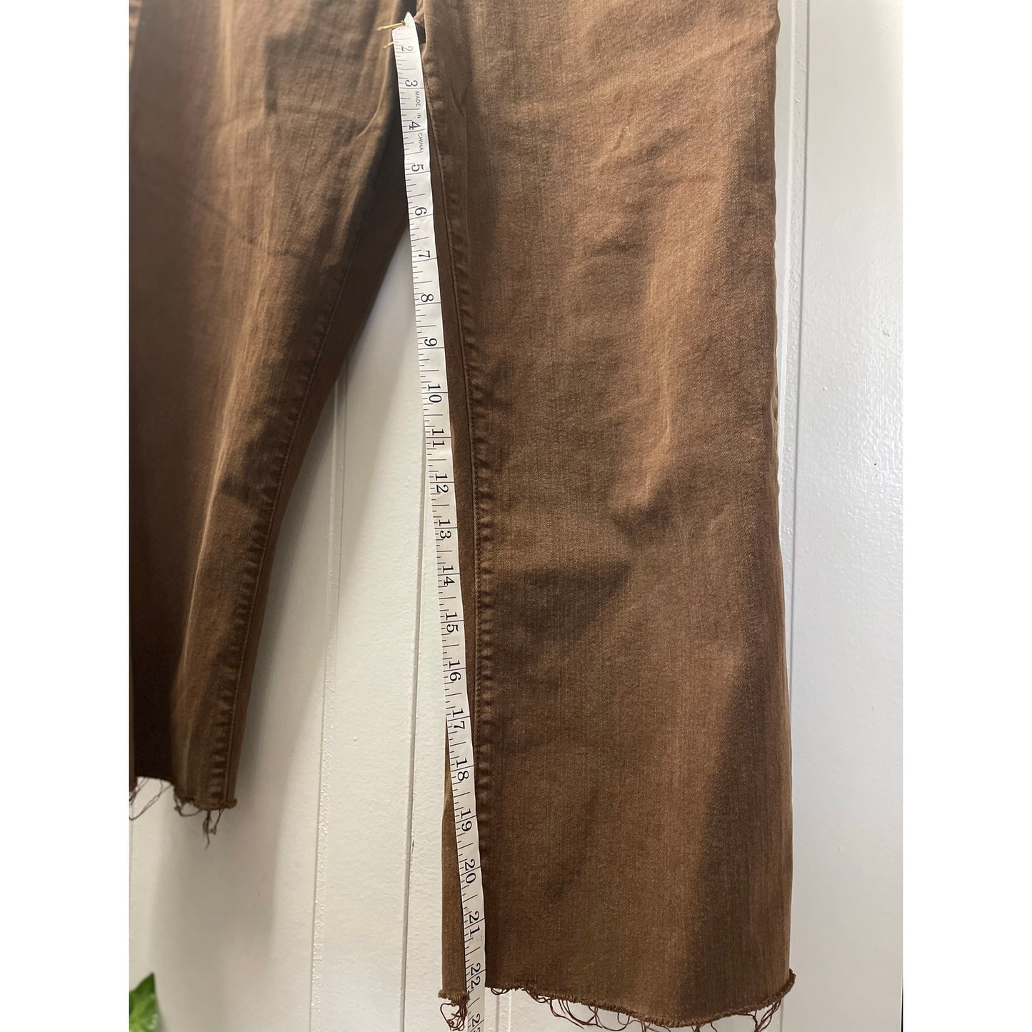 Women’s NYDJ Mom Jeans Brown Tummy Tuck Straight Loose Fit Size 12