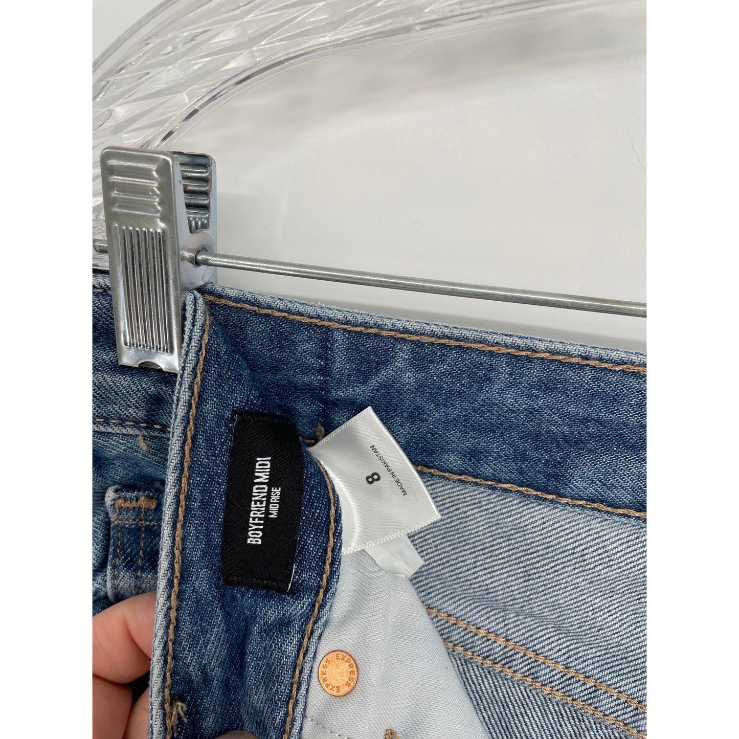 New Express Boyfriend Denim Distressed Shorts 8