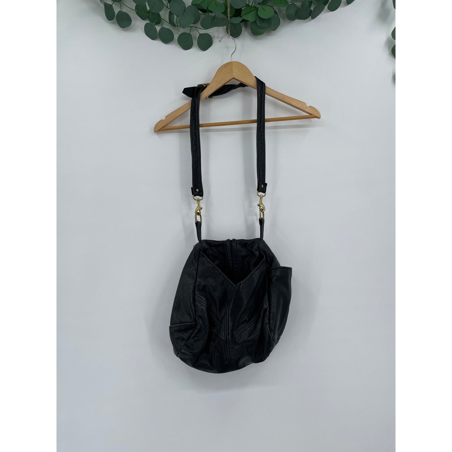 Victoria Leather Co "The Original" Made in the USA Black Genuine Leather Bucket Bag Purse