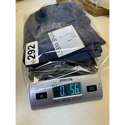 NWT Nine West Mid Rise Navy Blue Dress Womans Straight Waist Shorts Size L
