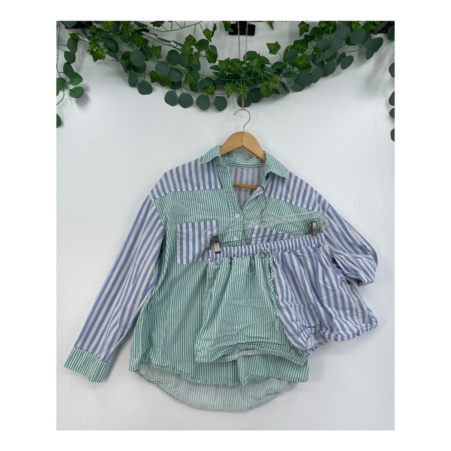Matching Set Green Blue White %100 Cotton Womans Long Sleeve Button Shirt Shorts Size Med