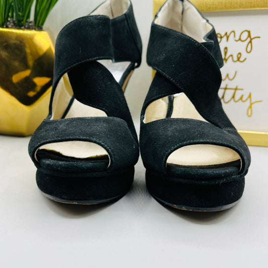 PreLoved  Micheal Kors Black Crossed Strap with zipper Heel size 9M