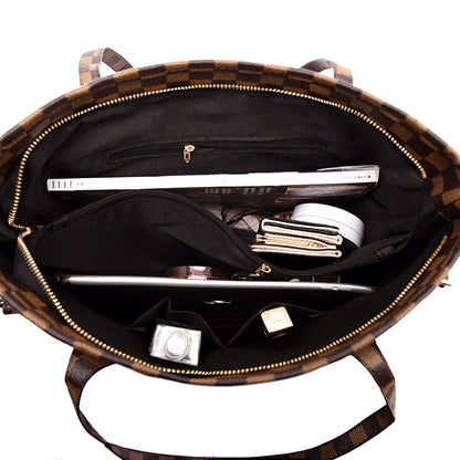 Lucia | Black and Grey Tote & Wristlet