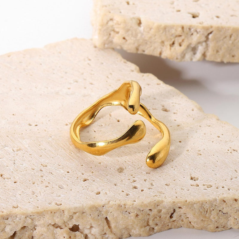 Asymmetrical Gold | Ring
